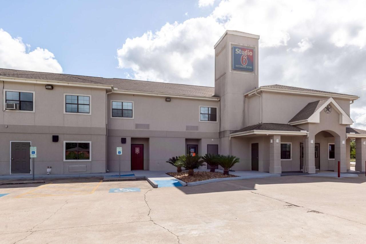 Studio 6 Bay City Tx Exterior photo